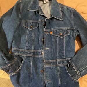 Vintage Levis 1974 size M Chore Coat Men’s-Dark Wash Blue Denim EUC